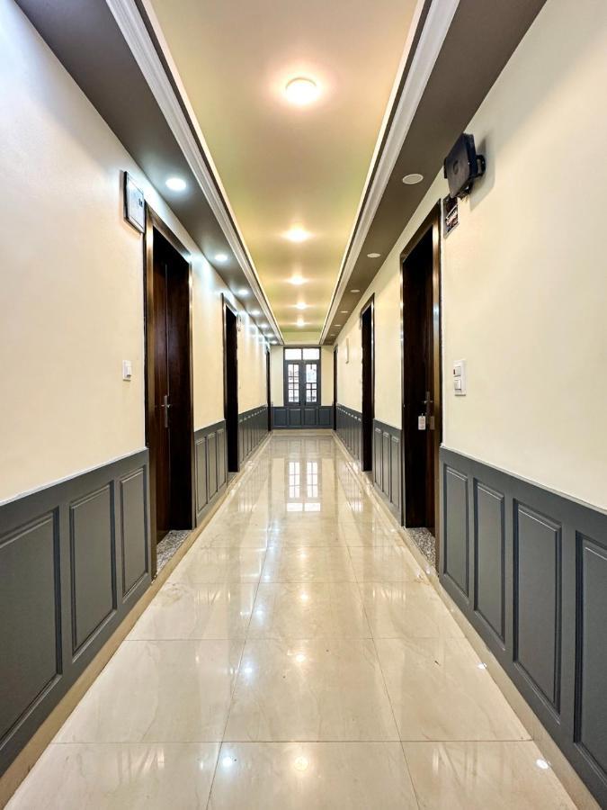 Srinagar Group Of Hotels Exterior photo